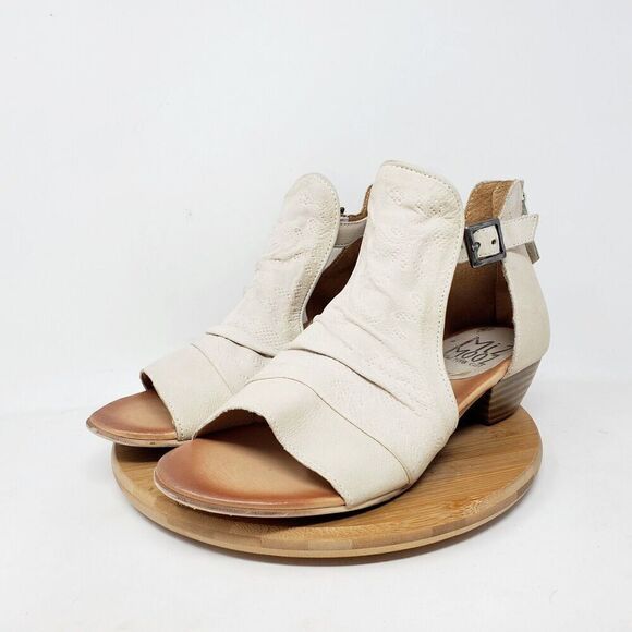 Miz Mooz Shoes Women 40 Corra Off White Pump Buckle Strap Bootie Open Toe Sandal - Picture 2 of 13